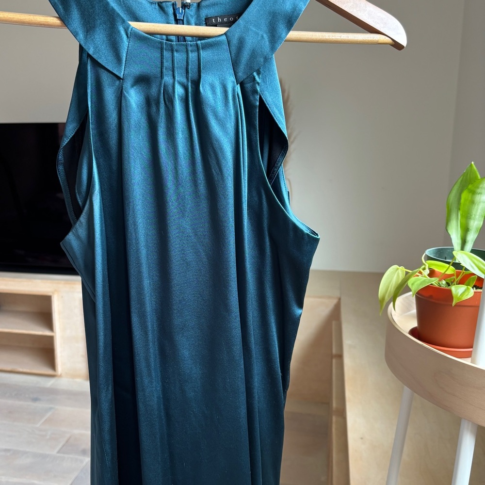 Theory dark teal halter top - Small